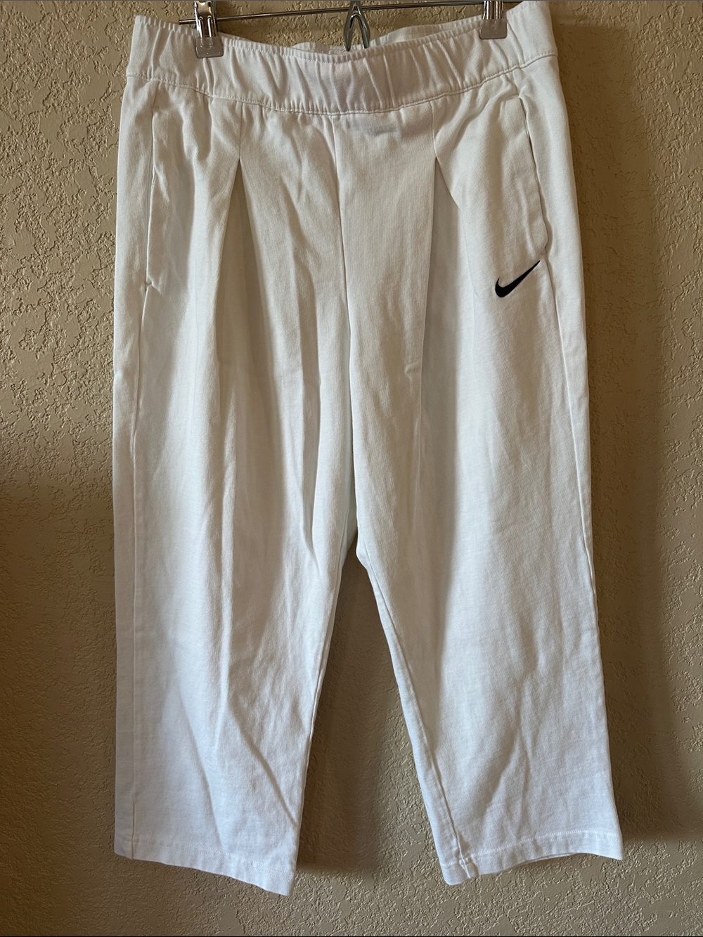 Women's Nike Sportswear Jersey Capri Pants - Picture 5 of 7